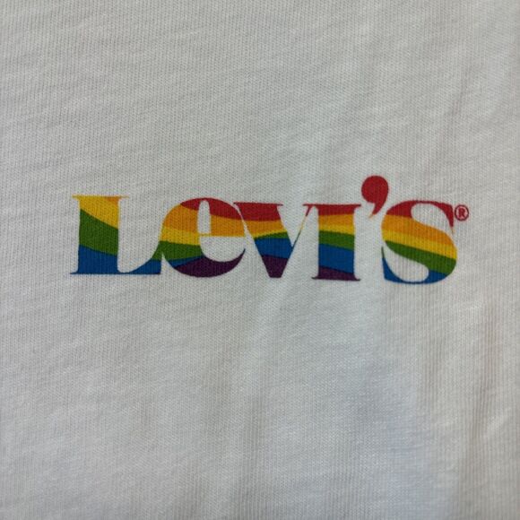 Levi's Shirt Mens Large Pride Rainbow Pronouns LGBT Equality Double Sided Ally - Picture 3 of 8
